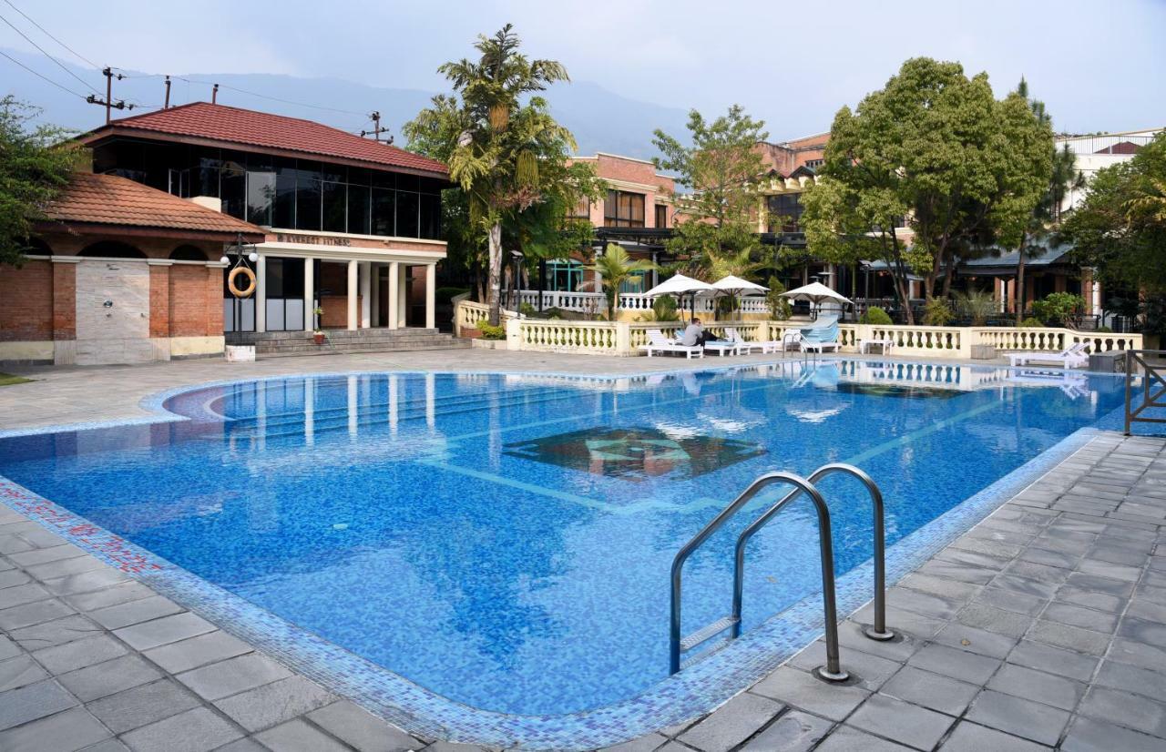 Park Village Resort By Kgh Group Катманду Экстерьер фото