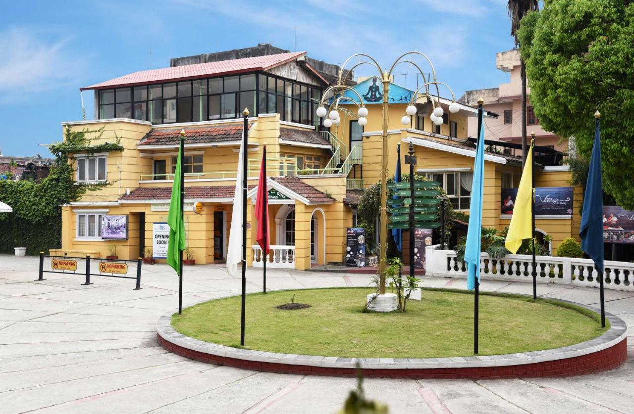 Park Village Resort By Kgh Group Катманду Экстерьер фото